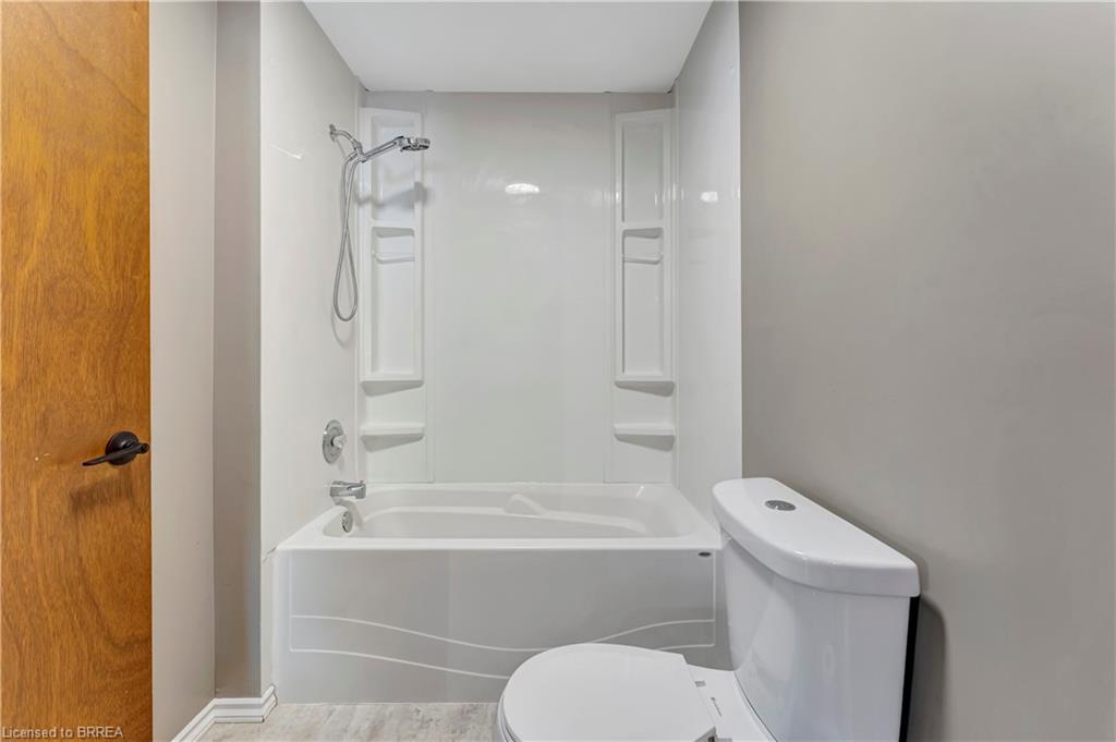15 Ivy Crescent Property Photo 11