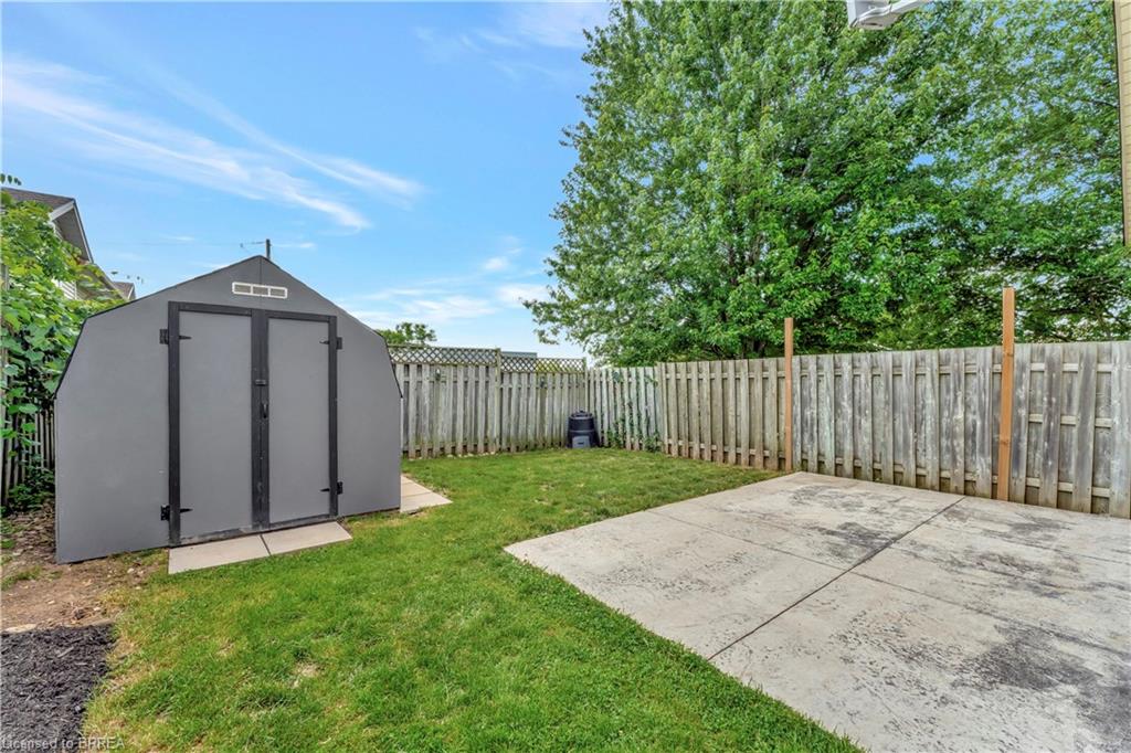 15 Ivy Crescent Property Photo 24