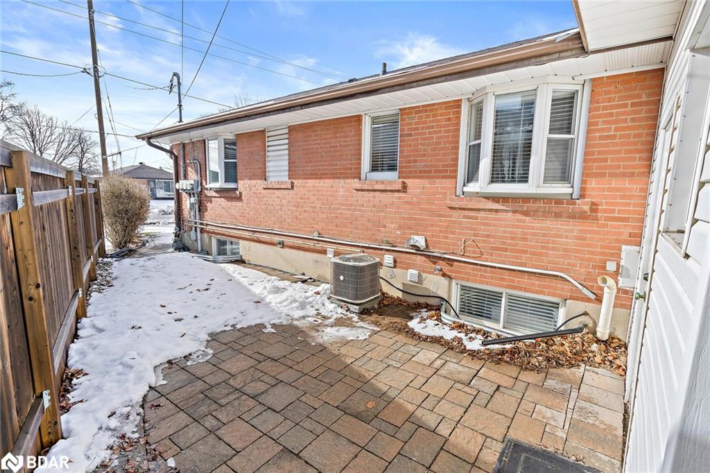 7 Rexway Drive Property Photo 13