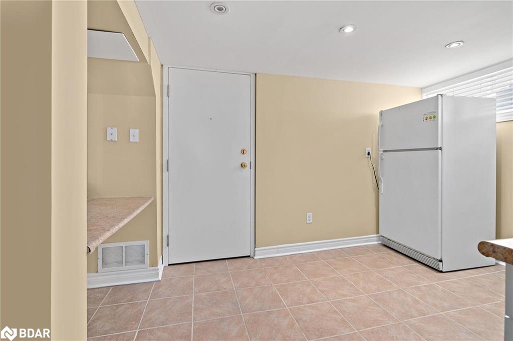 7 Rexway Drive Property Photo 15