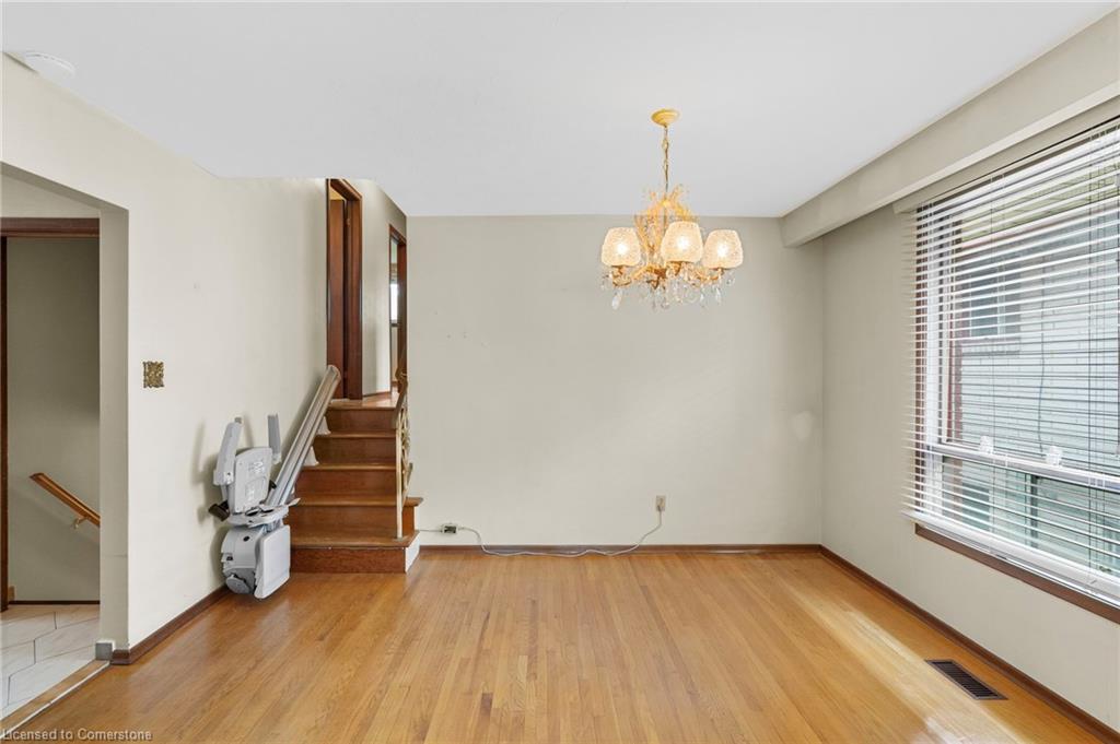 662 West 5th Street Property Photo 10
