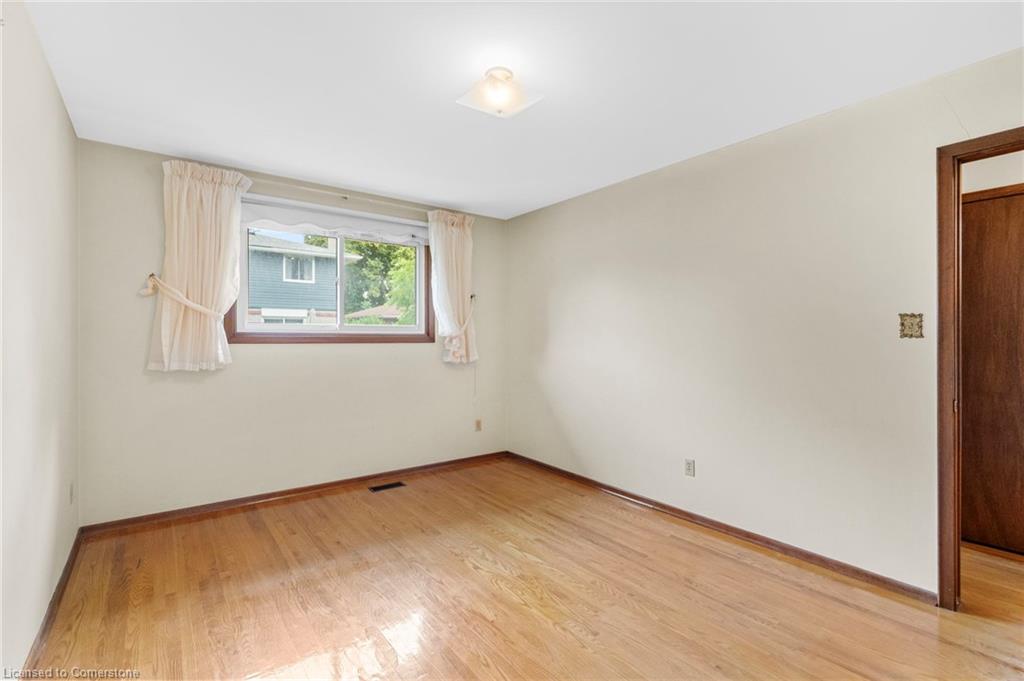 662 West 5th Street Property Photo 20