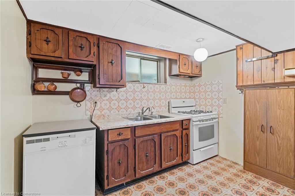 662 West 5th Street Property Photo 35