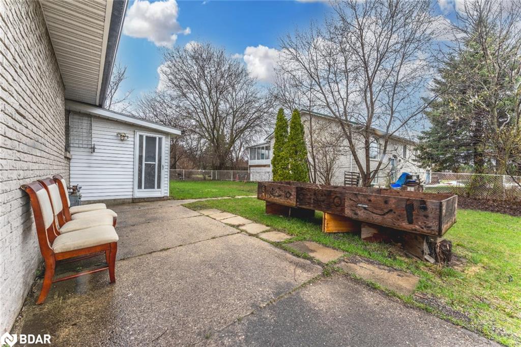 203 Phillips Street Property Photo 10