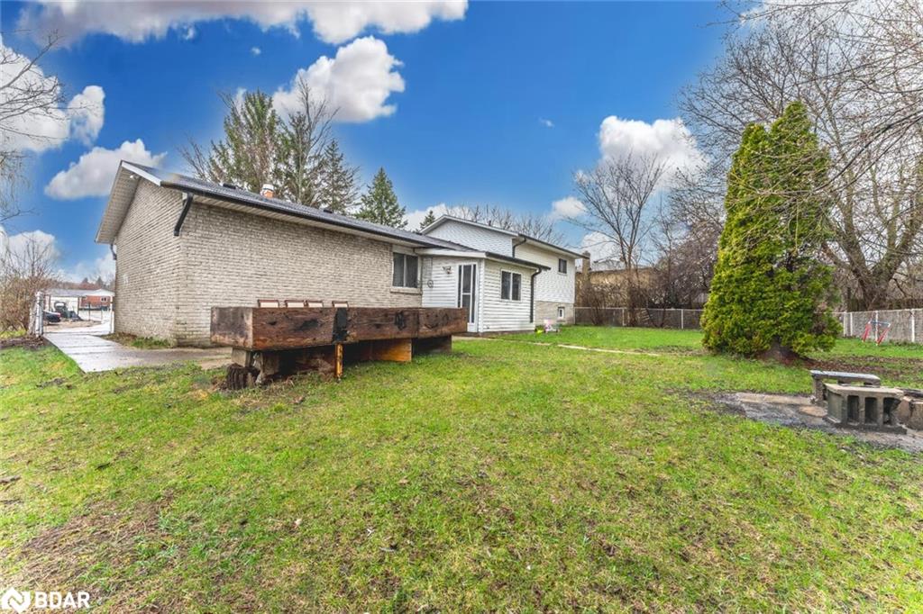 203 Phillips Street Property Photo 11