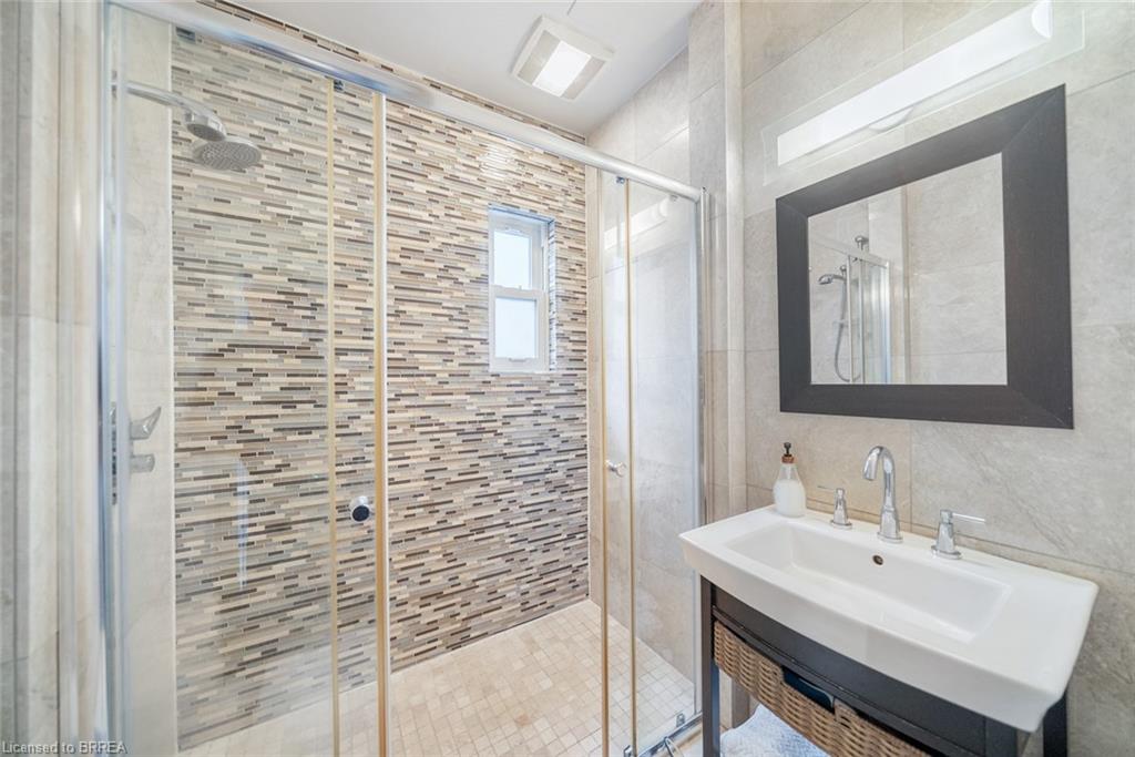 47 Mountain Park Avenue Property Photo 14