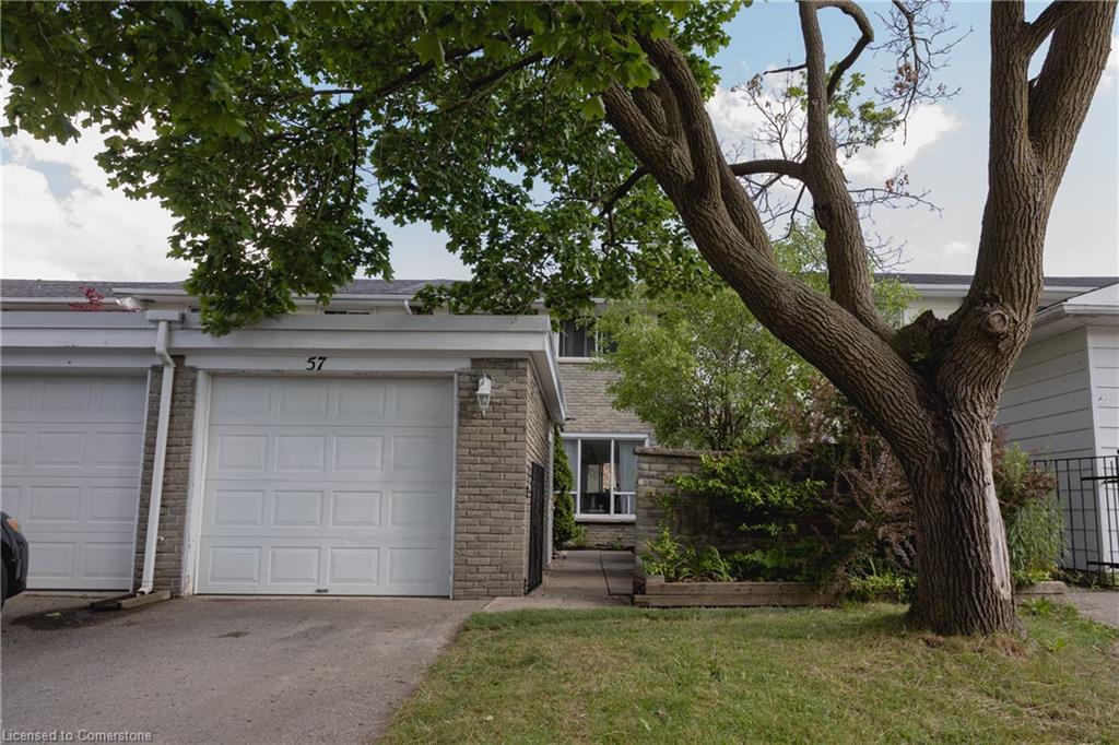 57 Ralgreen Crescent Property Photo 1