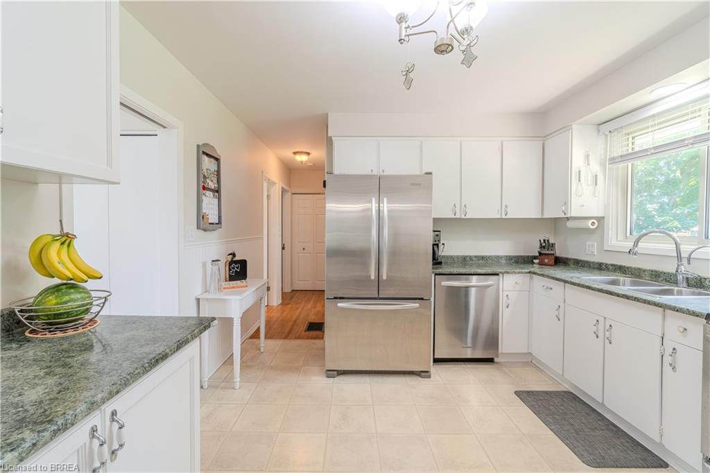 63 Market Street Property Photo 10