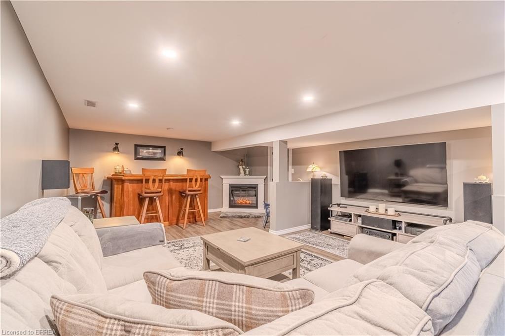 63 Market Street Property Photo 27