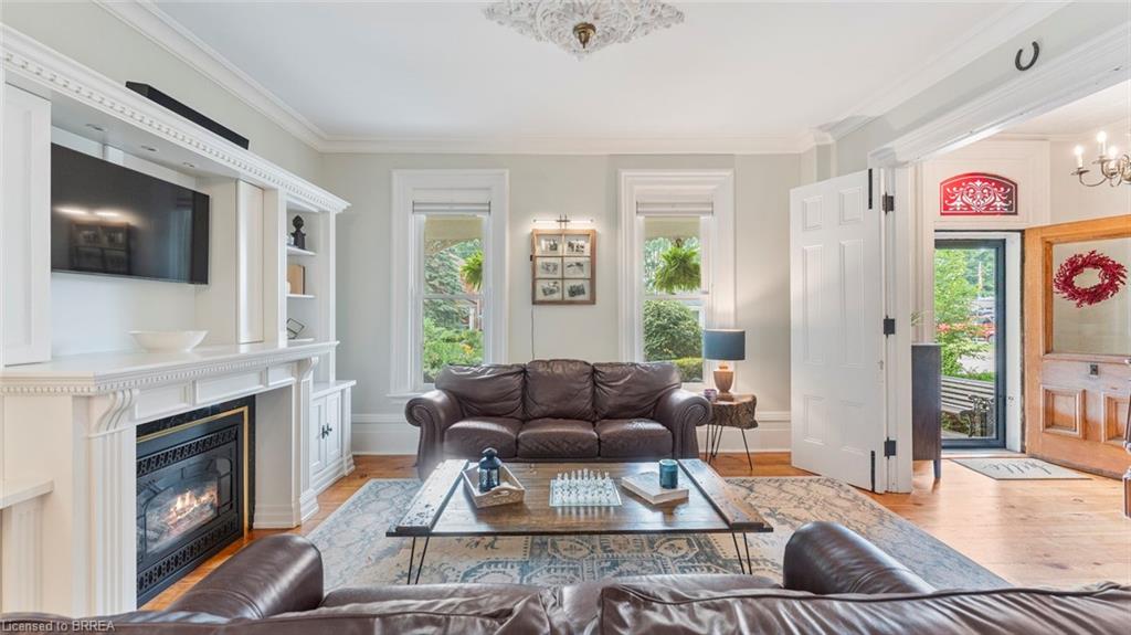 5 Thompson Street Property Photo 7