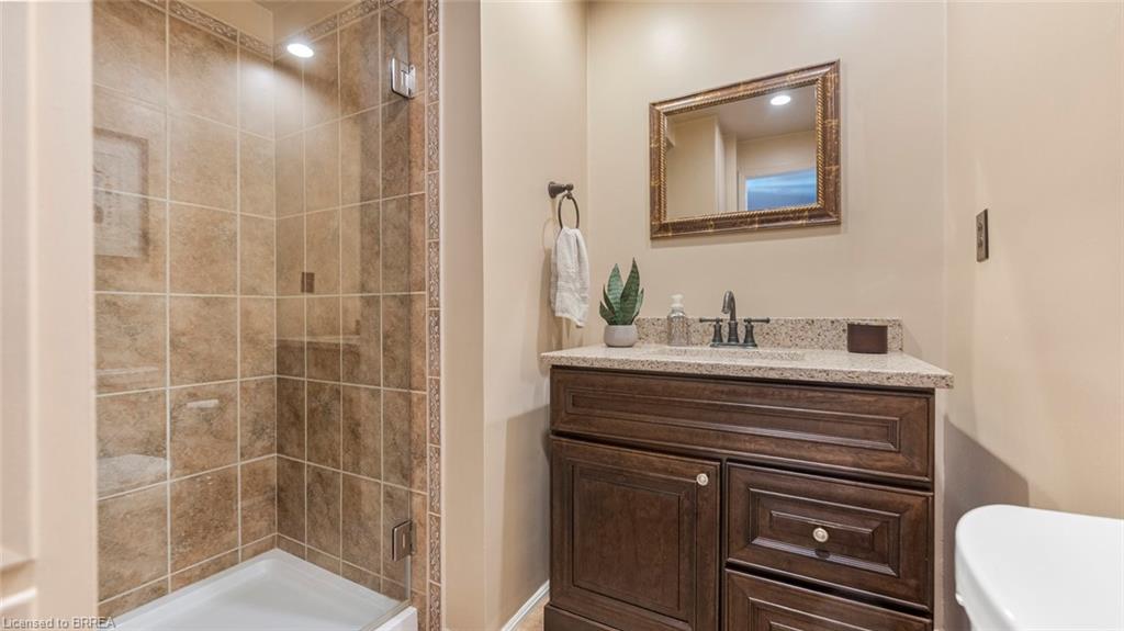 5 Thompson Street Property Photo 17