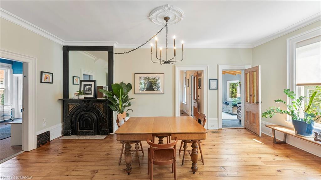5 Thompson Street Property Photo 20