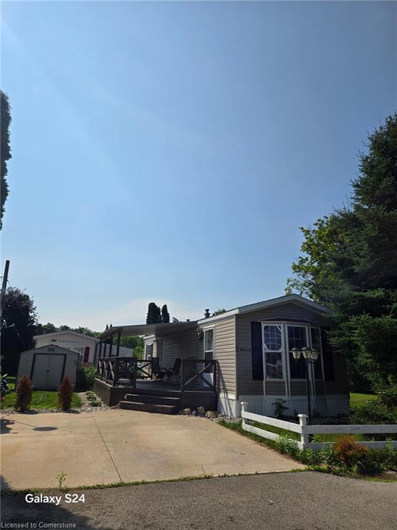 4449 Milburough Line Property Photo 1