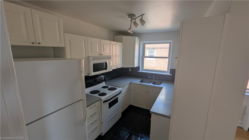 305c-5 East 36th Street Property Photo 6