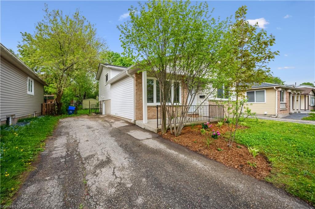 53 Karen Walk Property Photo 4