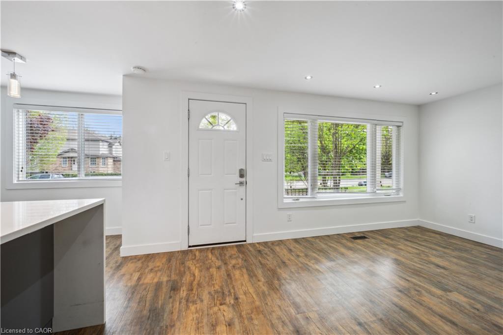 53 Karen Walk Property Photo 6