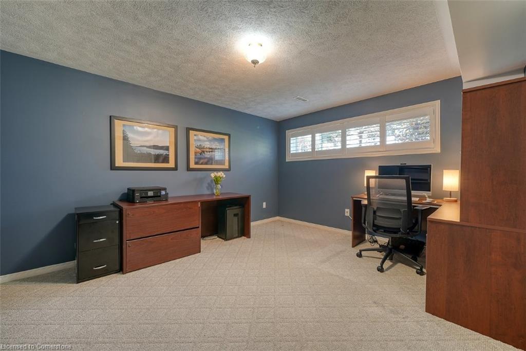 1 Cornish Crescent Property Photo 25