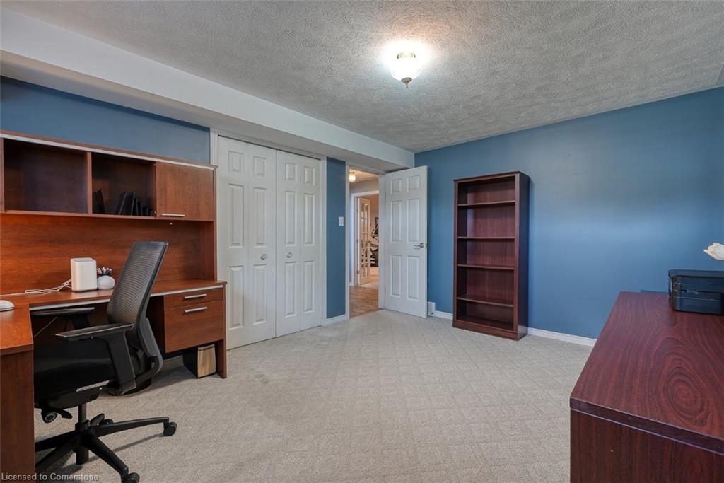 1 Cornish Crescent Property Photo 27
