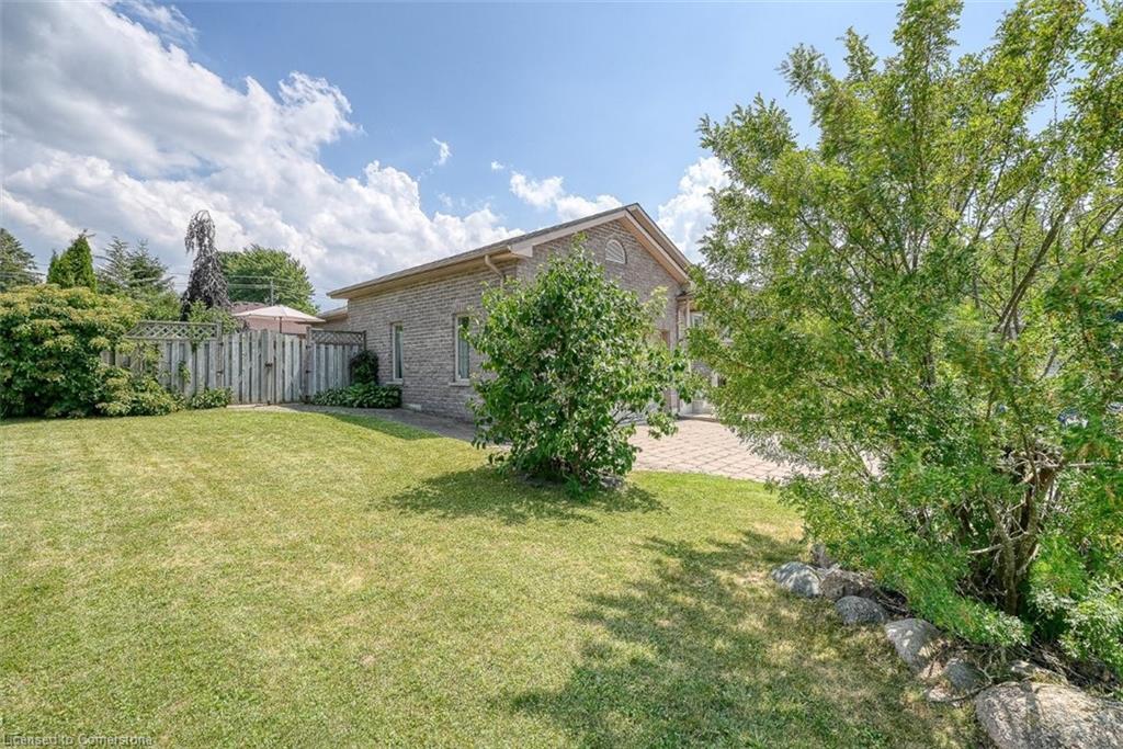 1 Cornish Crescent Property Photo 46