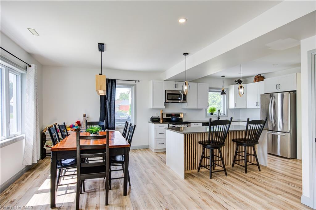 140 Winstanley Street Property Photo 9