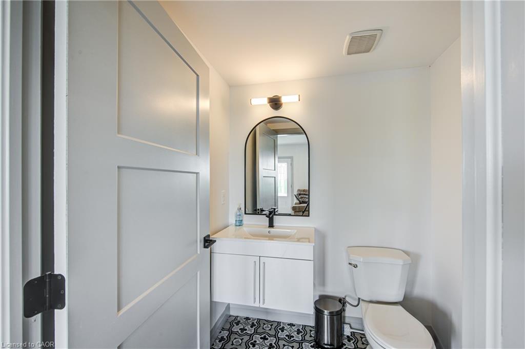 140 Winstanley Street Property Photo 18