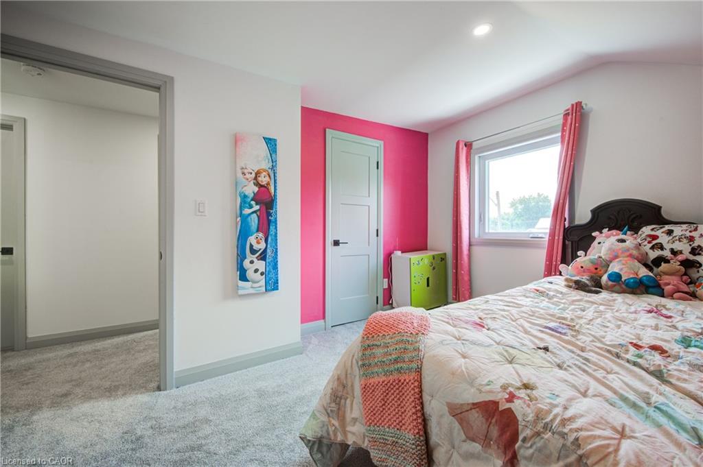 140 Winstanley Street Property Photo 29