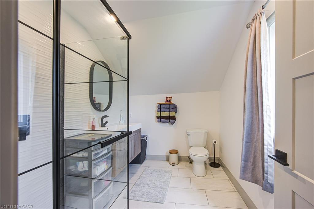 140 Winstanley Street Property Photo 37