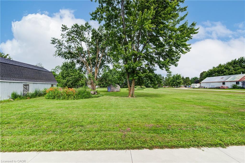 140 Winstanley Street Property Photo 40