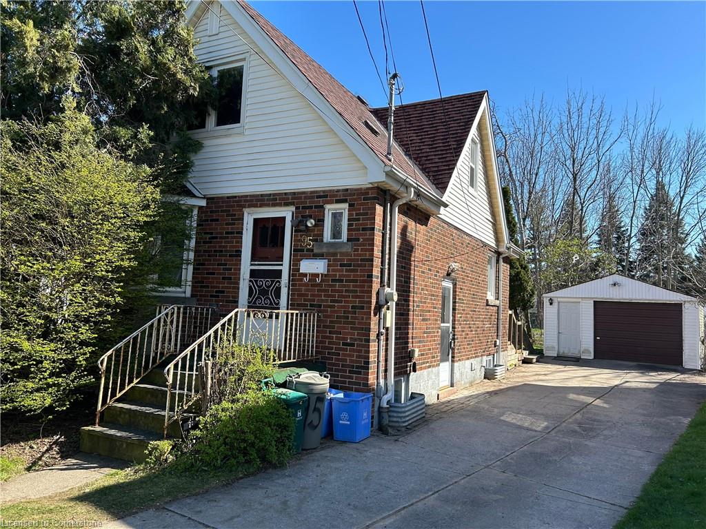 95 Glenmount Avenue Property Photo 1