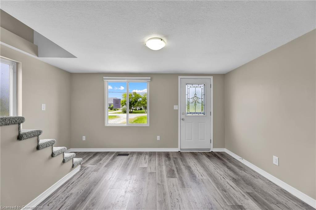 5840 Telfer Road Property Photo 7