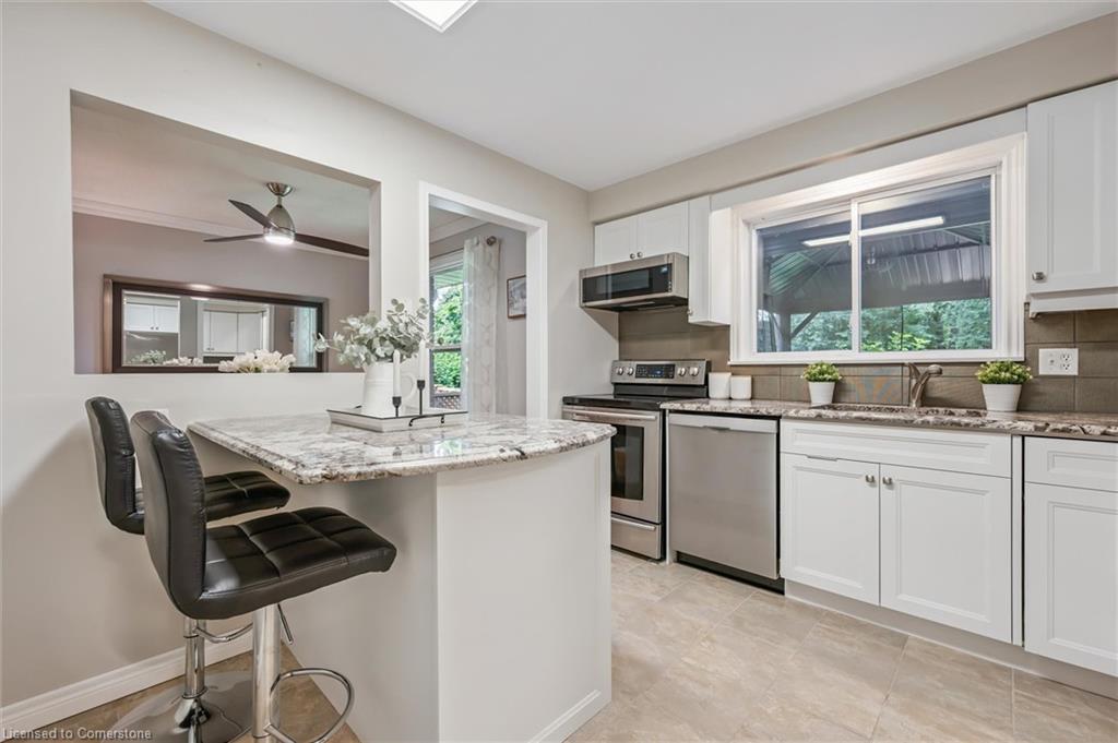 400 Shallmar Court Property Photo 12