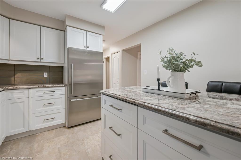 400 Shallmar Court Property Photo 14