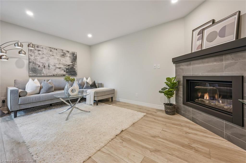 400 Shallmar Court Property Photo 15
