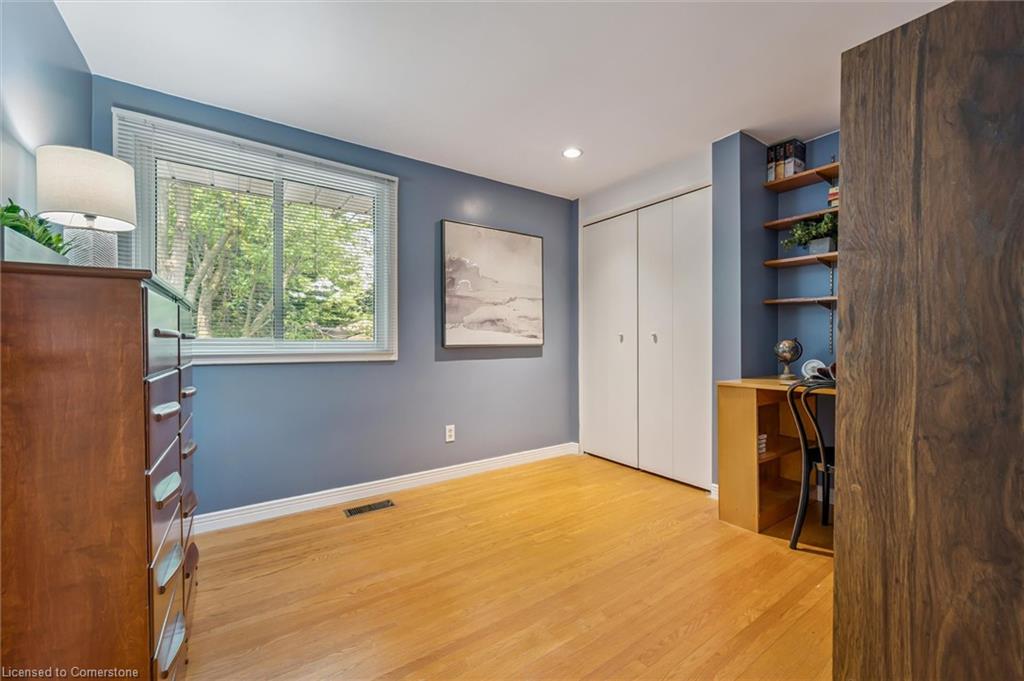400 Shallmar Court Property Photo 26