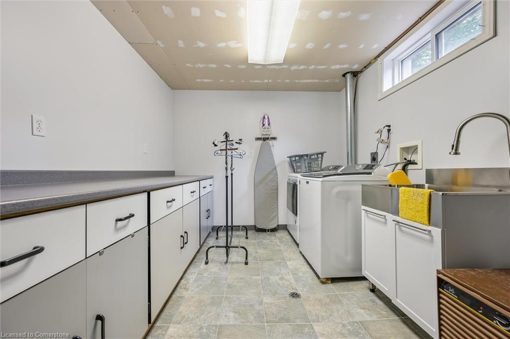 400 Shallmar Court Property Photo 32