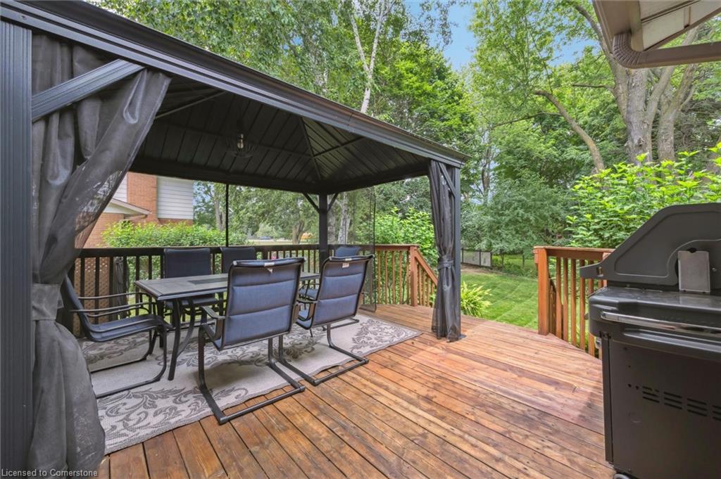 400 Shallmar Court Property Photo 33