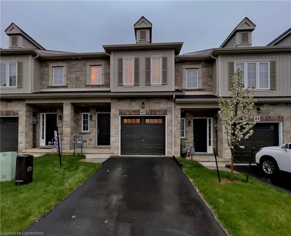42 Dayman Drive Property Photo 1