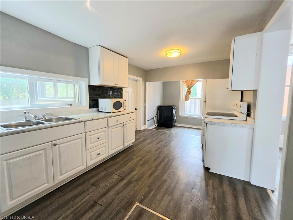 109 Sydenham Street Property Photo 11