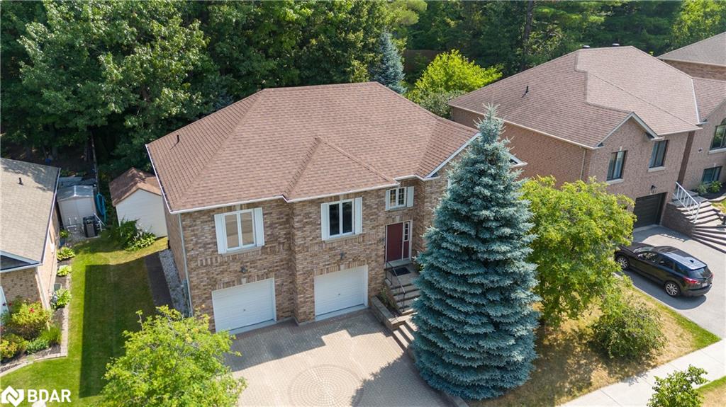 23 Grouse Glen Property Photo 1