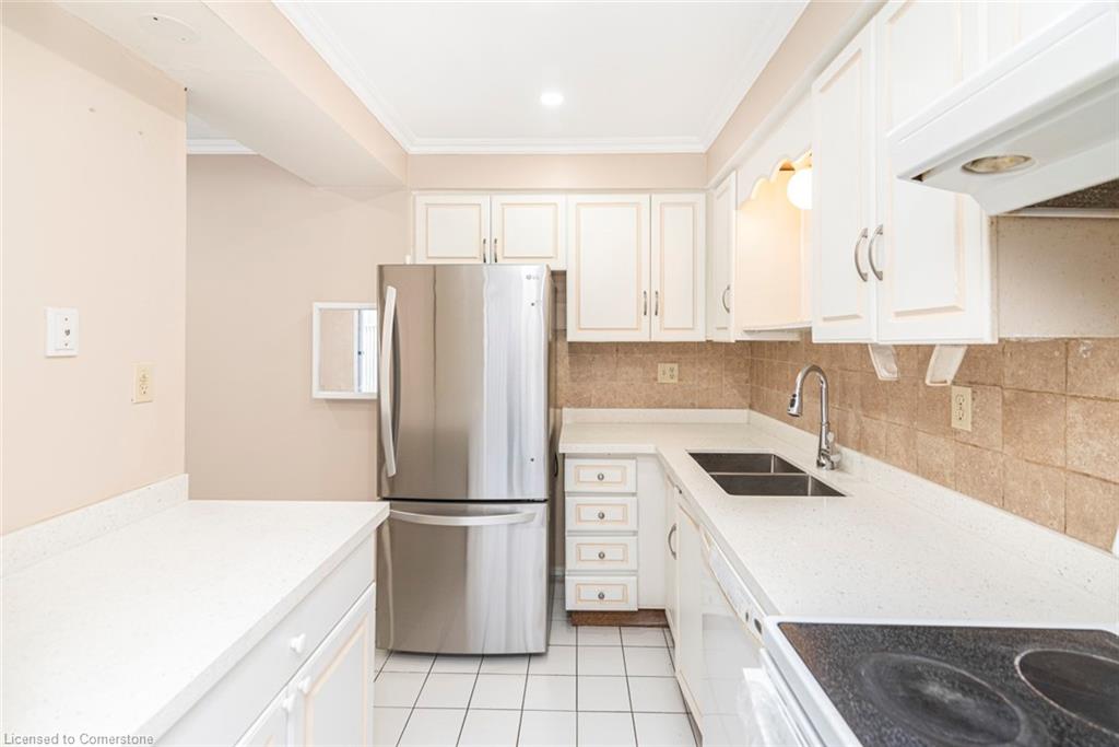 35-14 Derby Street Property Photo 17