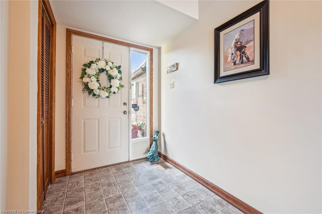 5792 8th Line E Property Photo 7