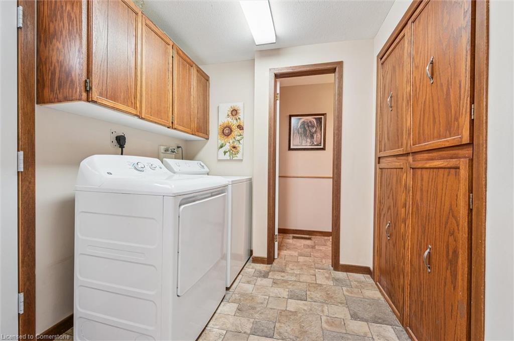 5792 8th Line E Property Photo 25