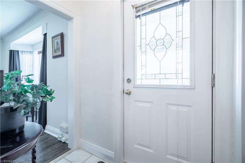 11 Speers Avenue Property Photo 4