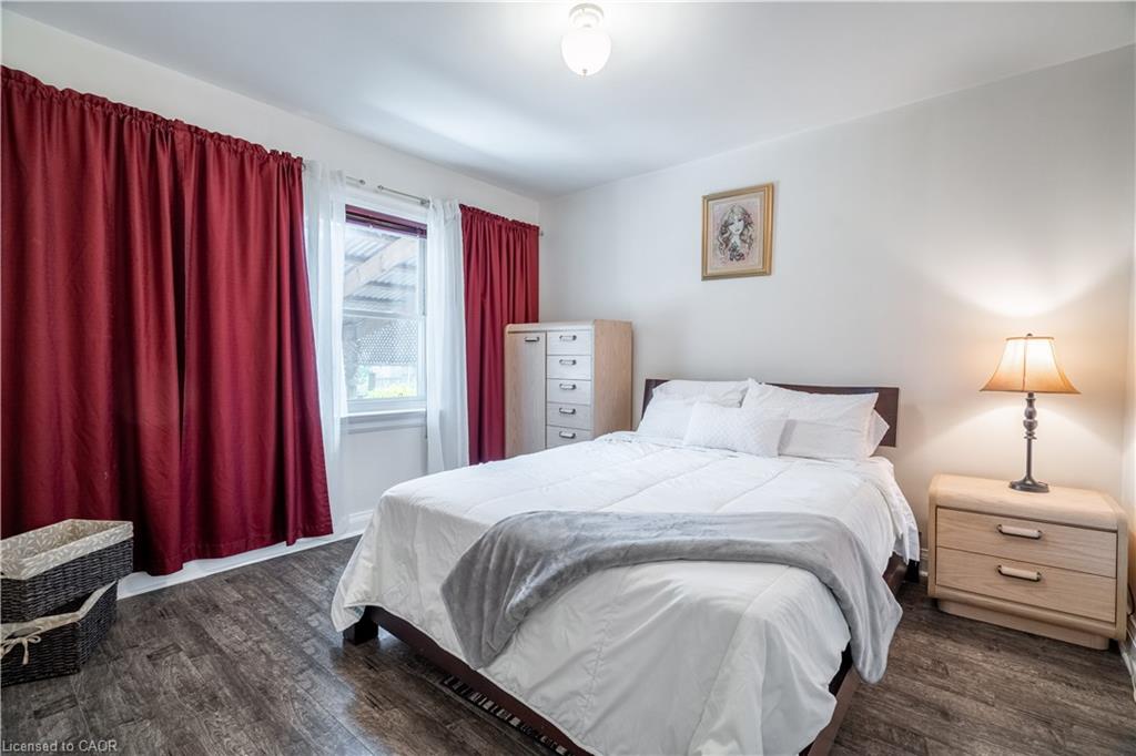 11 Speers Avenue Property Photo 13