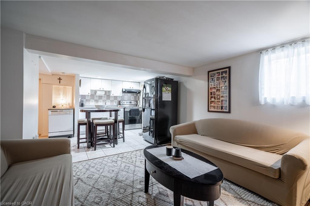 11 Speers Avenue Property Photo 22