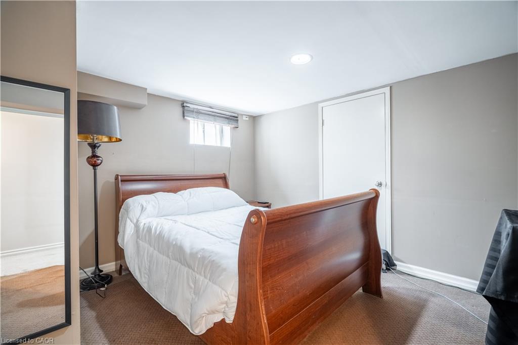 11 Speers Avenue Property Photo 24