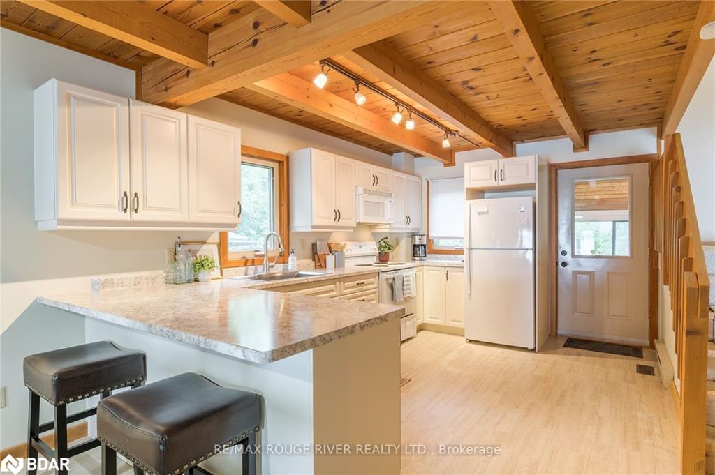 1280 Birchview Road Property Photo 18