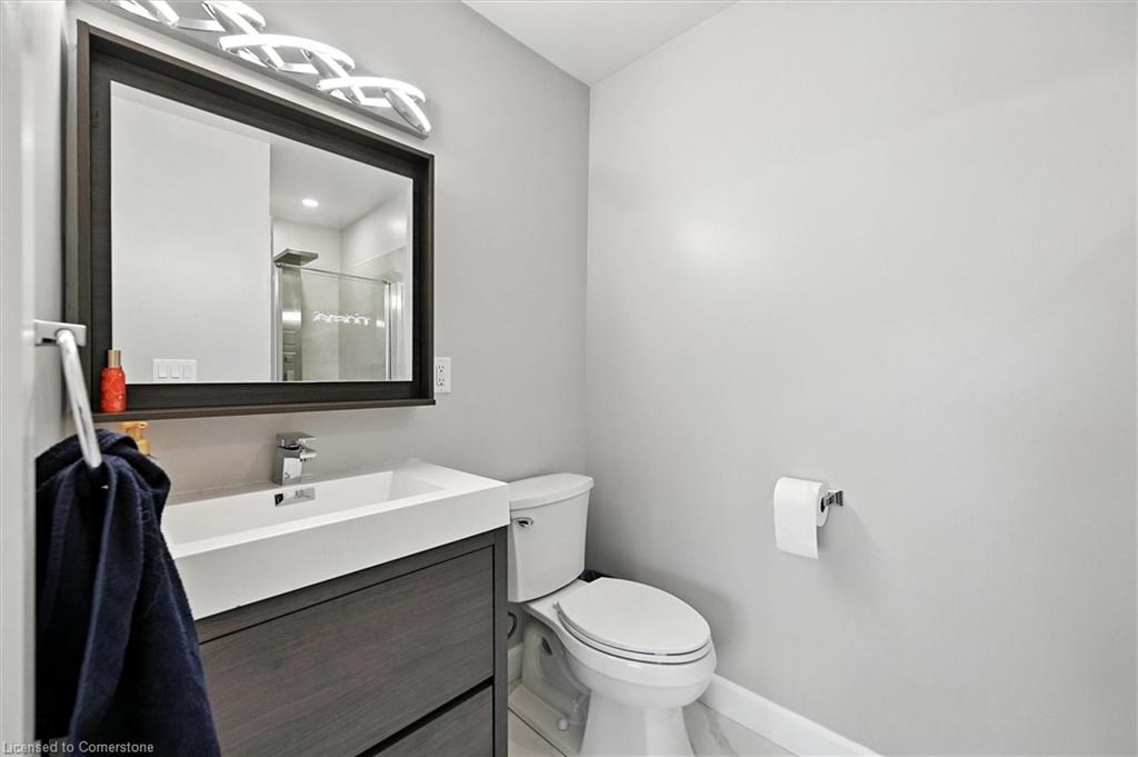 27 Blackburn Lane Property Photo 23