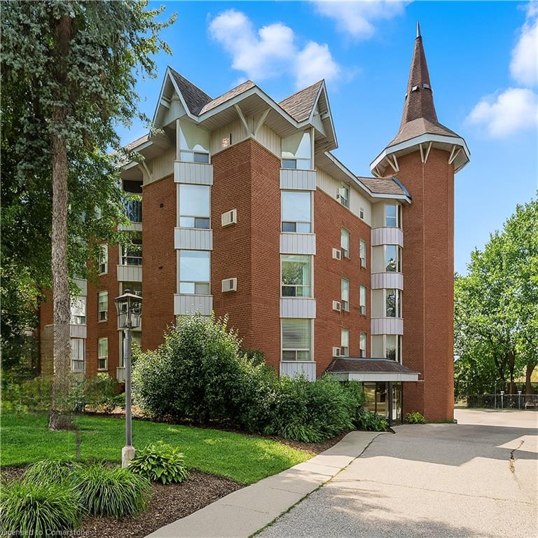 404-384 Erb Street W Property Photo 1