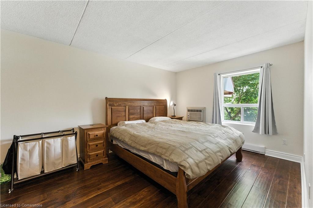 404-384 Erb Street W Property Photo 14